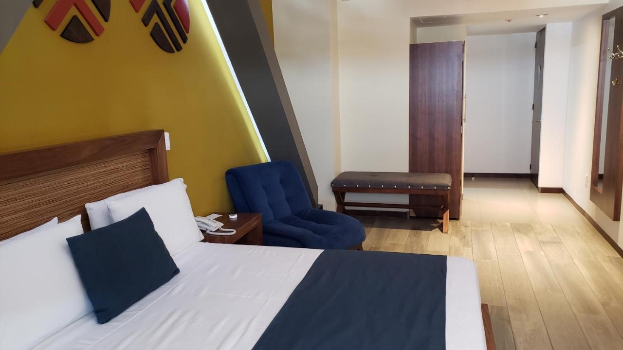 Terrass Hotel Zamora ซาโมรา เด อิดาลโก ภายนอก รูปภาพ